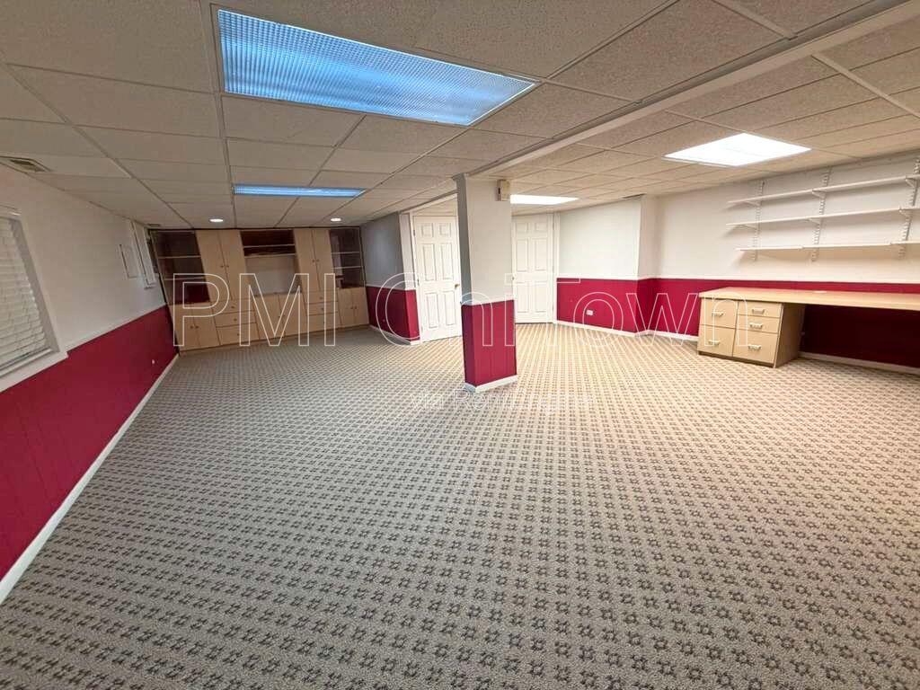 Gorgeous 3 Bedroom, 2.5 Bathroom Townhome Available for Rent! property image