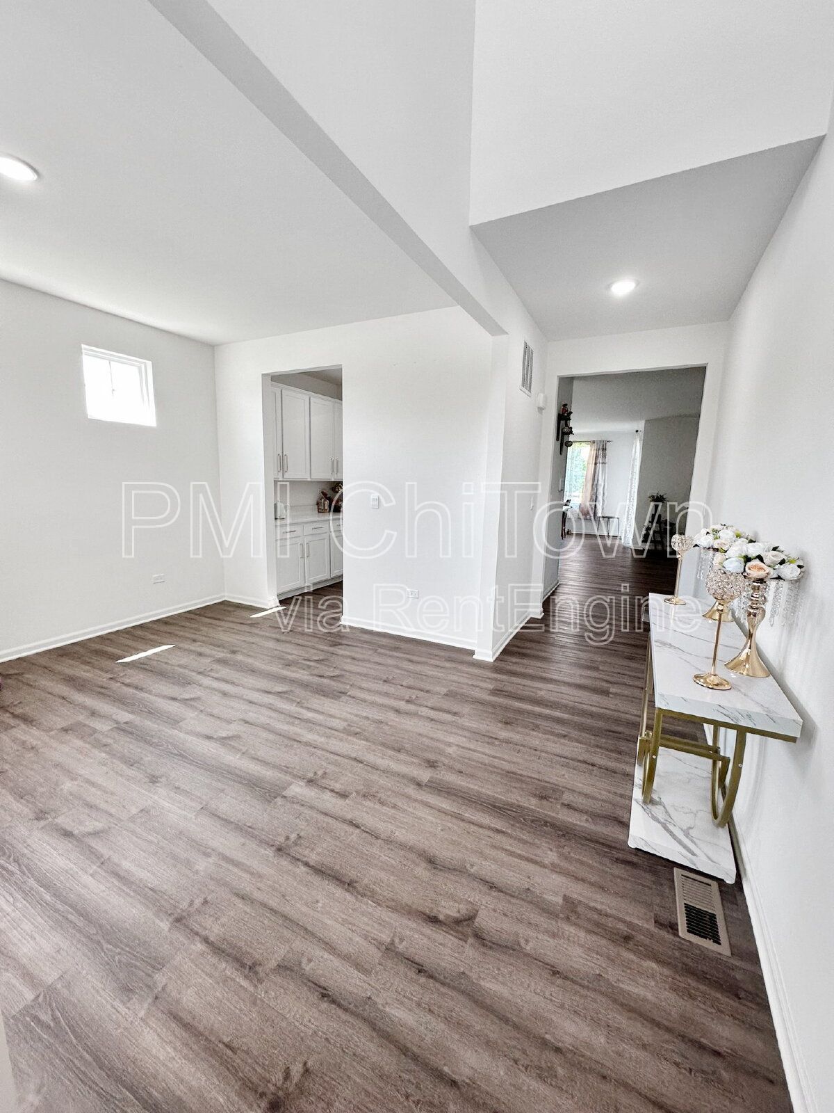 Highland Woods Corner Gem! property image