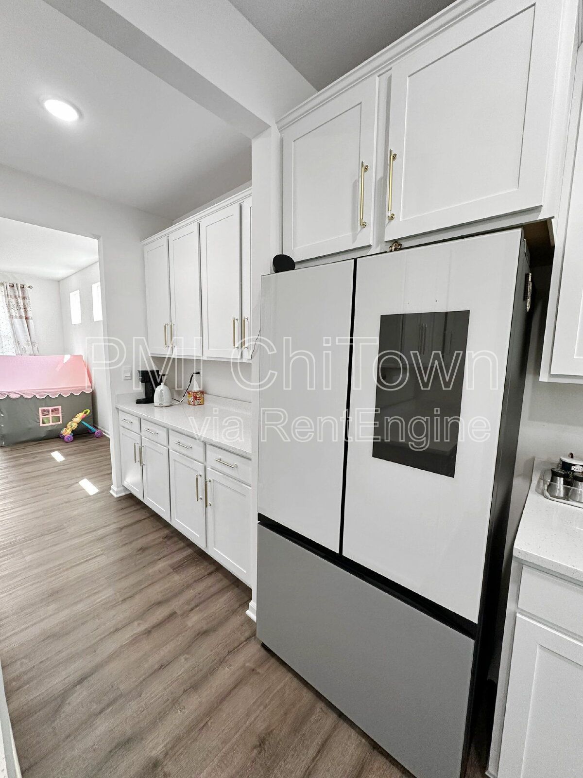 Highland Woods Corner Gem! property image