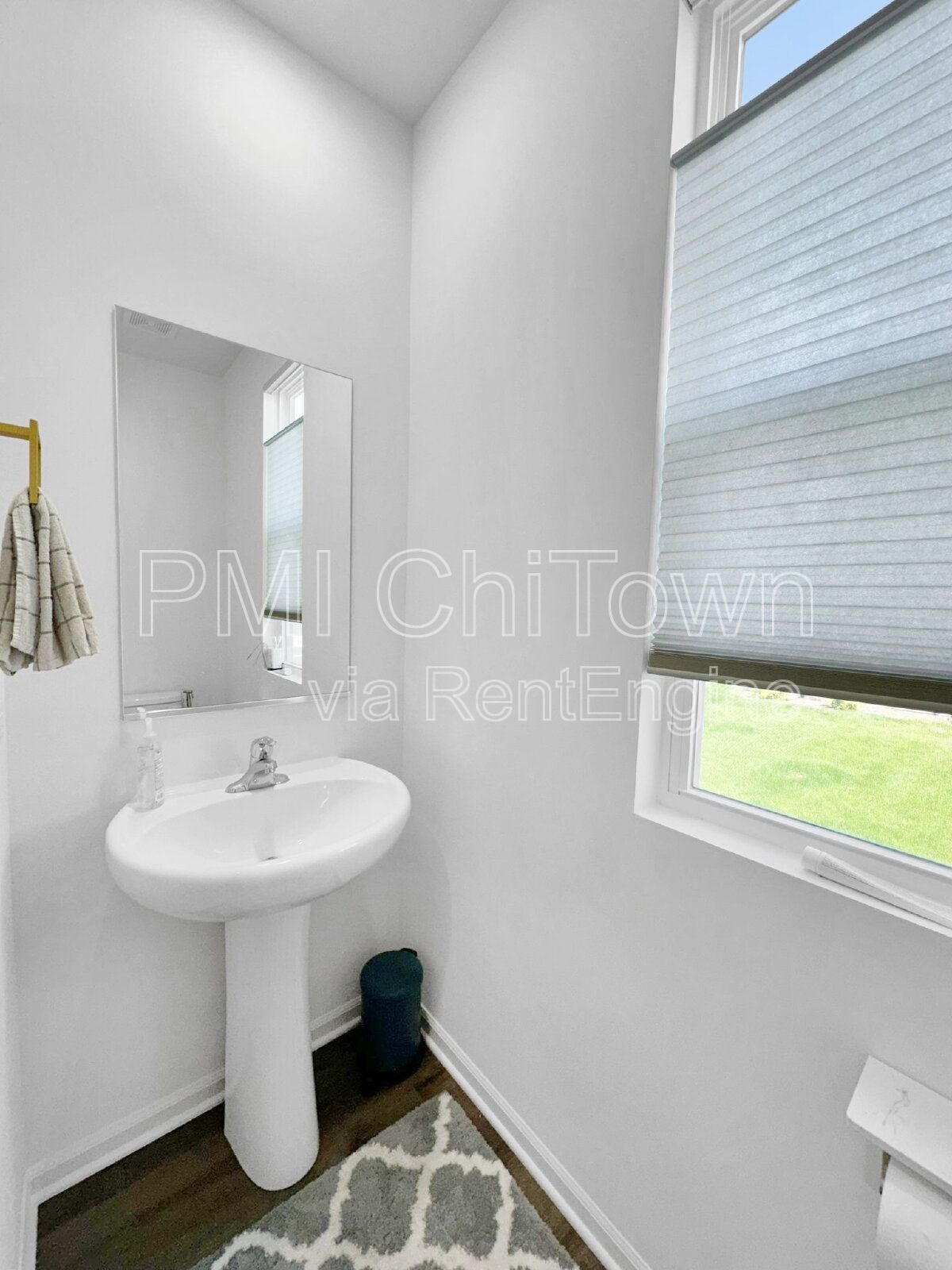 Highland Woods Corner Gem! property image