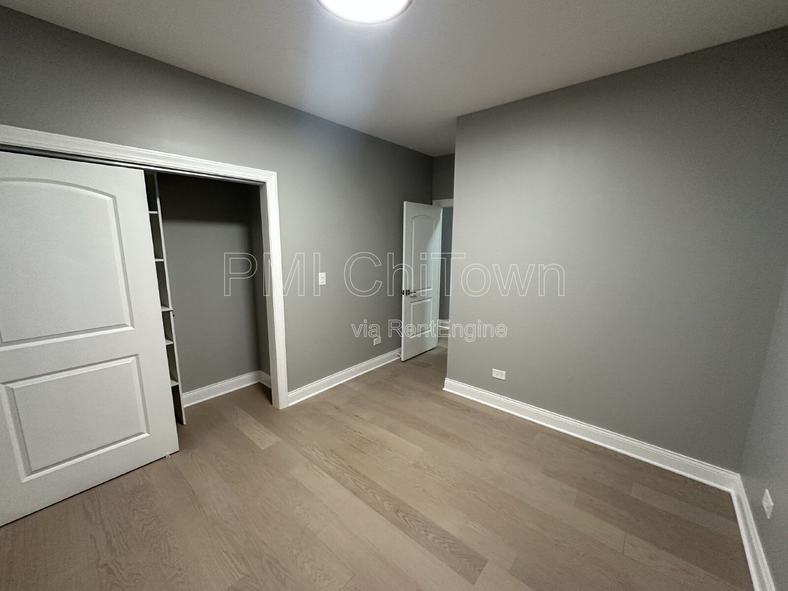 3 Bedroom/ 2 Bathroom luxurious condo for Rent! property image