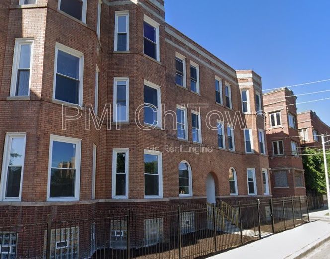 2 Bed/1 Bath unit available for Rent! property image
