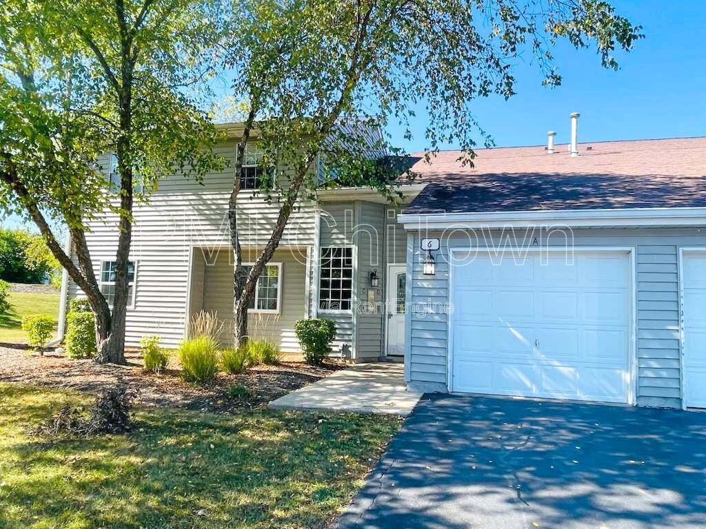 Available for rent: a 2-bedroom, 1 bathroom second floor unit. property image