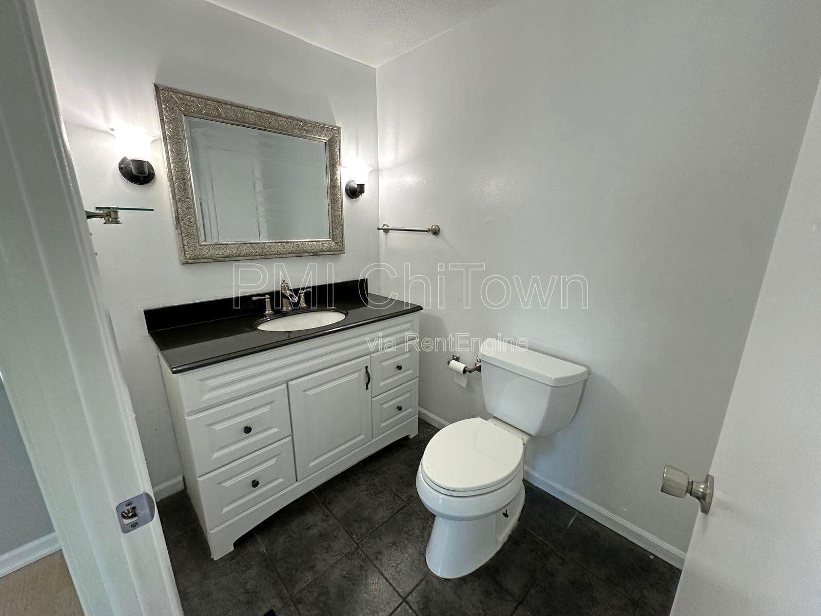 Beautiful home with 3 bedrooms, 2 and half bathrooms available for Rent! property image