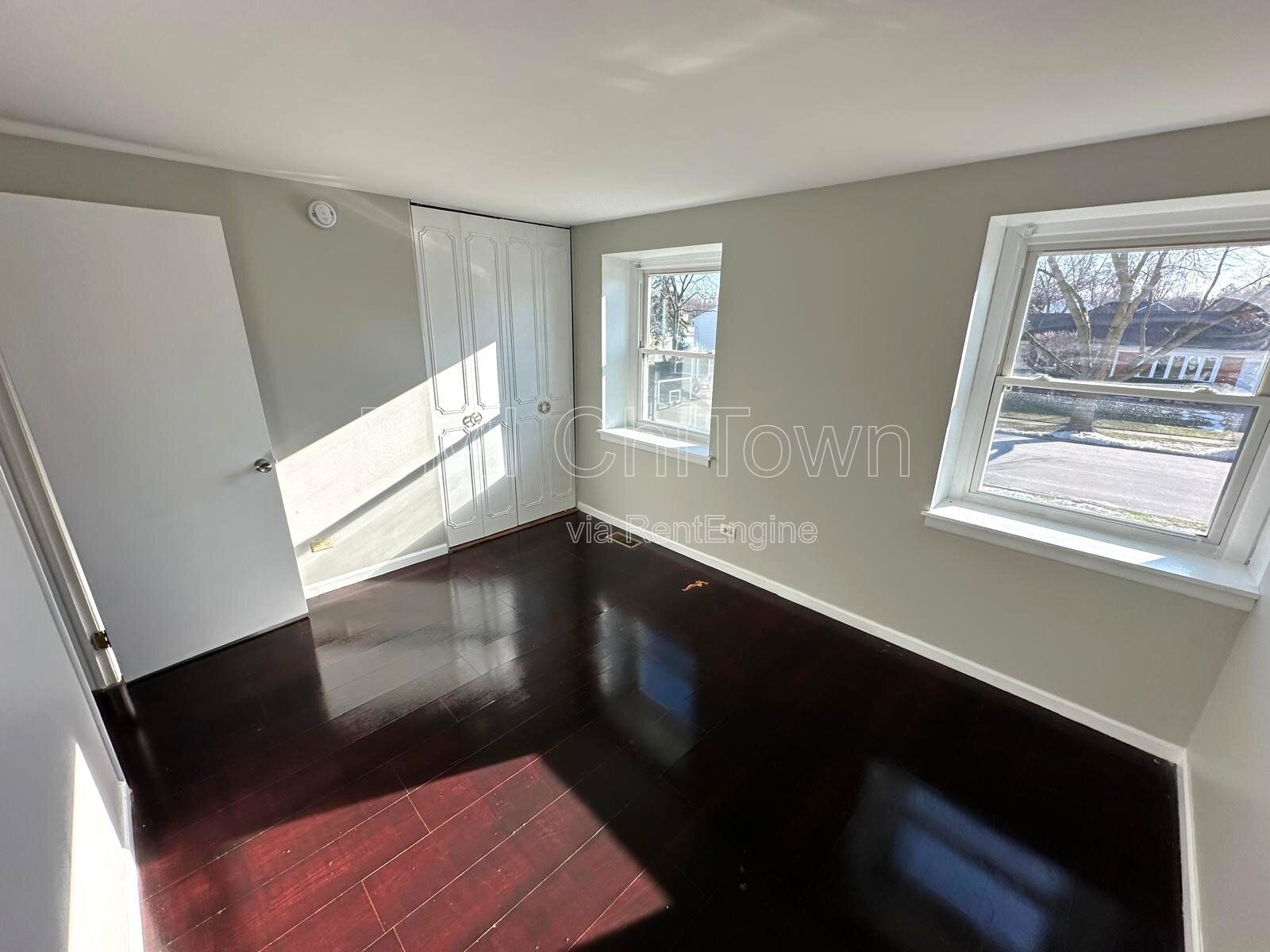 Beautiful home with 3 bedrooms, 2 and half bathrooms available for Rent! property image