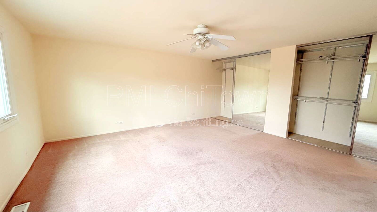 4bedroom, 2 and half bathroom single-family home available for Rent! property image