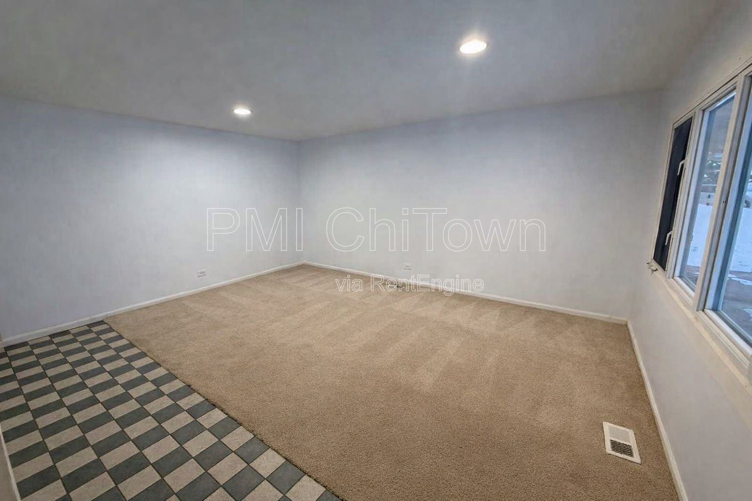 For Rent: 3Beds and 1Bath Hoffman Estates Home! property image