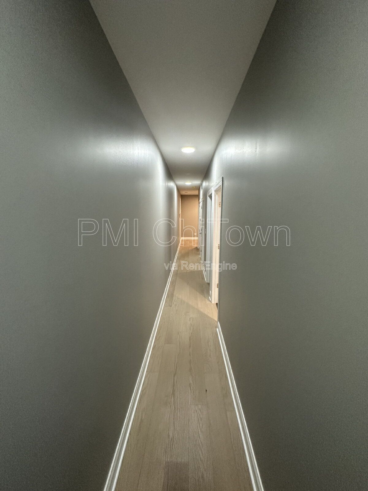 3 Bedroom/ 2 Bathroom luxurious condo for Rent! property image