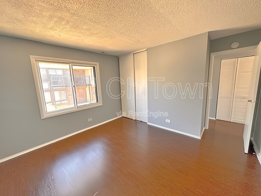 4 Bedroom, 2.5 Bathroom Townhome Available for Rent!! property image