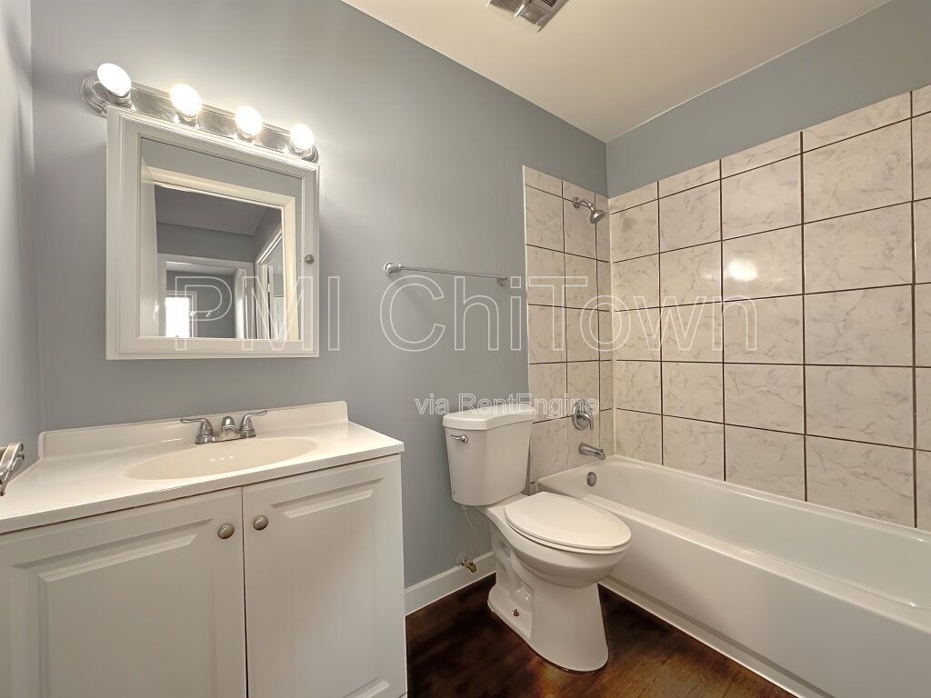 4 Bedroom, 2.5 Bathroom Townhome Available for Rent!! property image