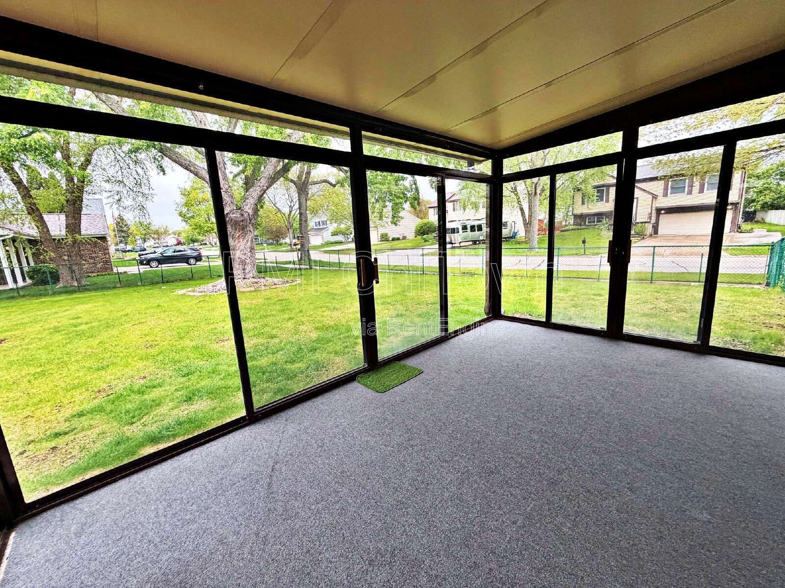 Beautifully Updated 4-BR, 2.5-BA Multi-Level Home for Rent! property image