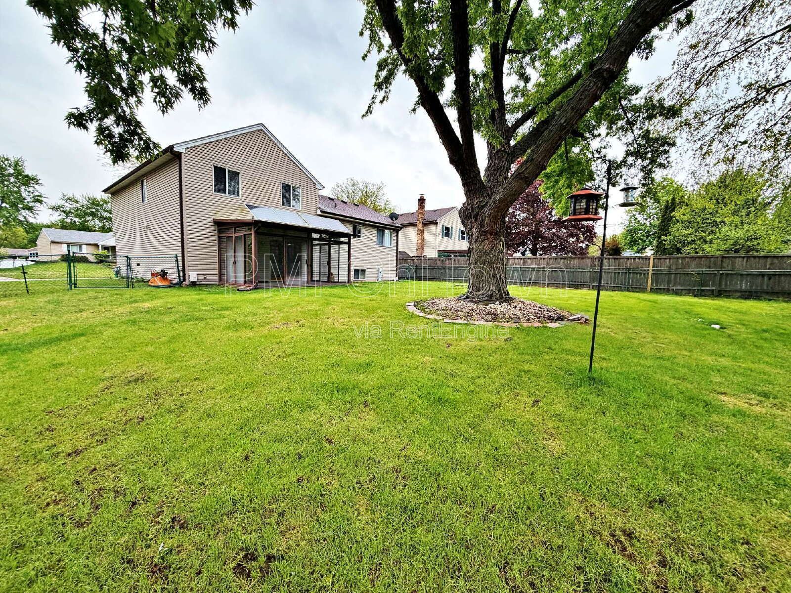 Beautifully Updated 4-BR, 2.5-BA Multi-Level Home for Rent! property image