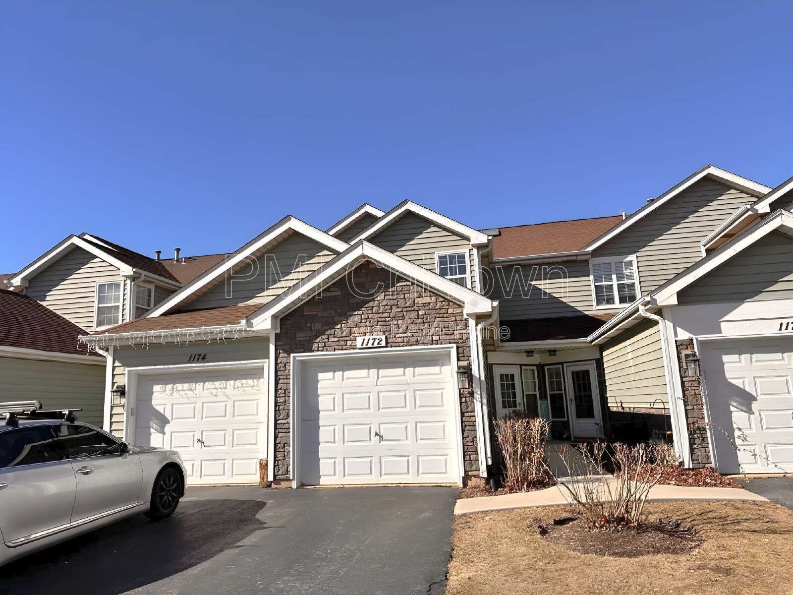 2 Bedroom, 2.5 Bathroom town home available for Rent! property image