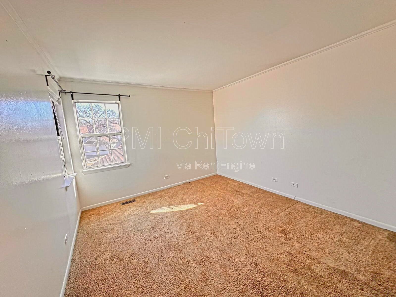 2 Bedroom, 2.5 Bathroom town home available for Rent! property image