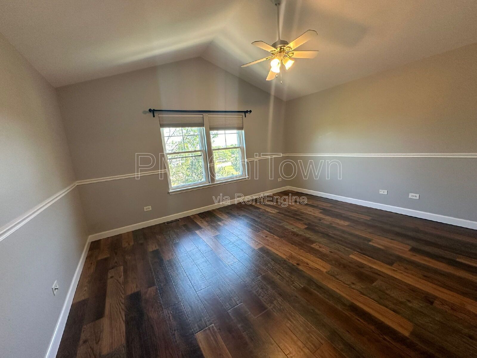Gorgeous townhome available for Rent! property image