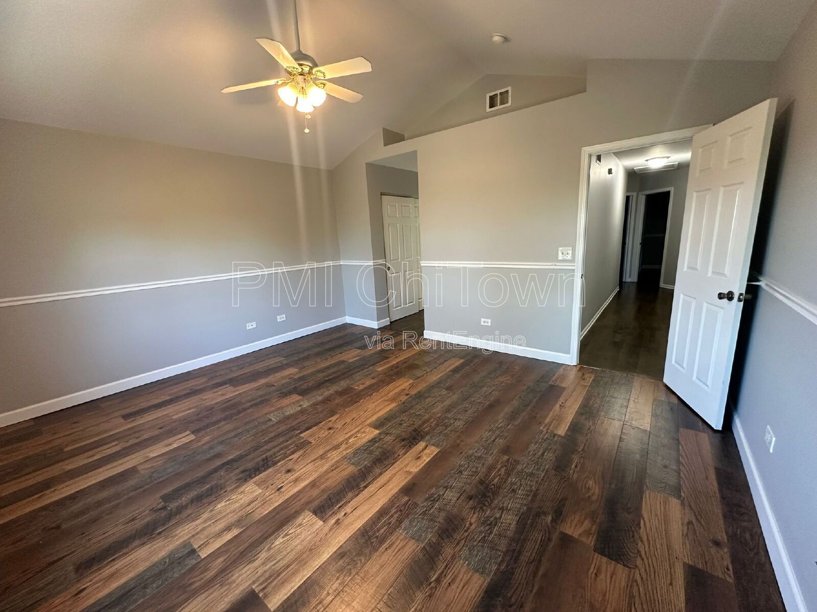 Gorgeous townhome available for Rent! property image