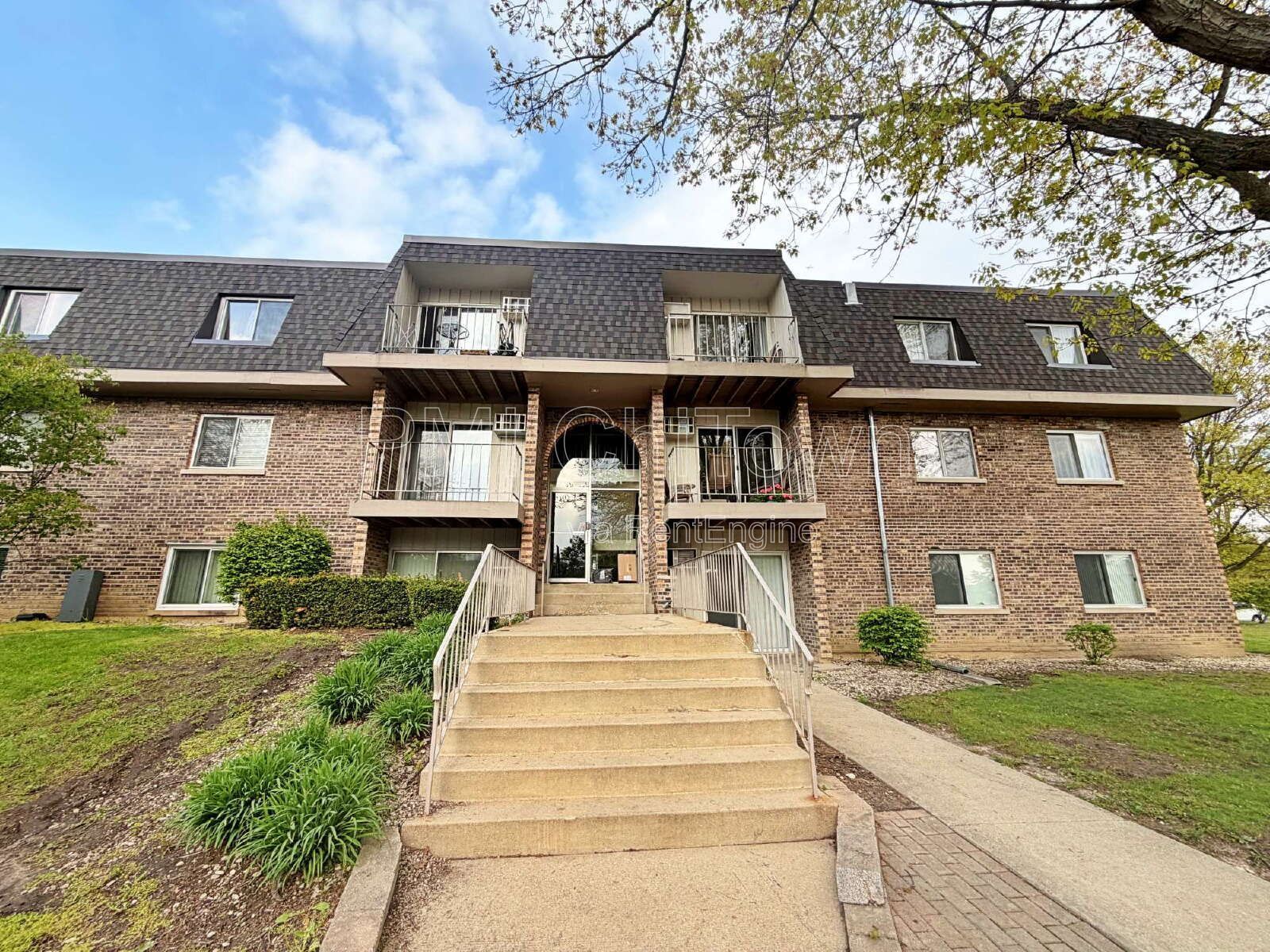 Move in Ready unit with 2 Bedrooms and 1 Bathroom available for Rent! property image