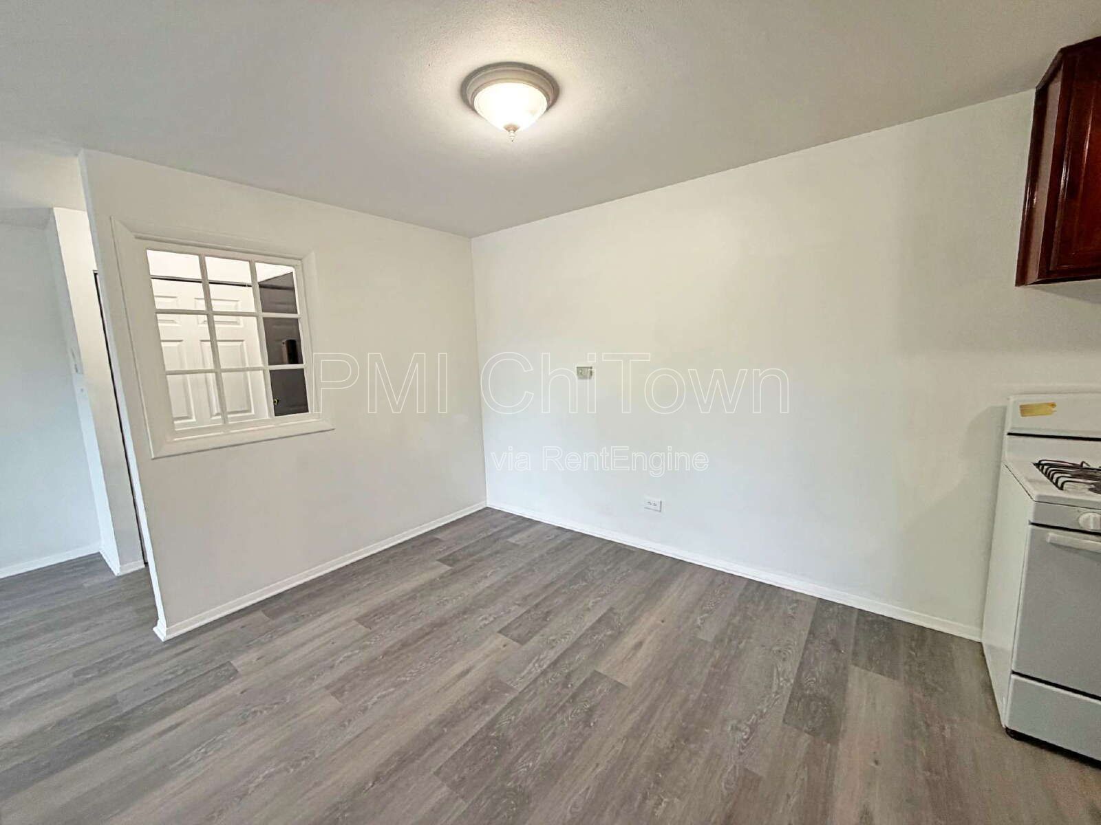Move in Ready unit with 2 Bedrooms and 1 Bathroom available for Rent! property image