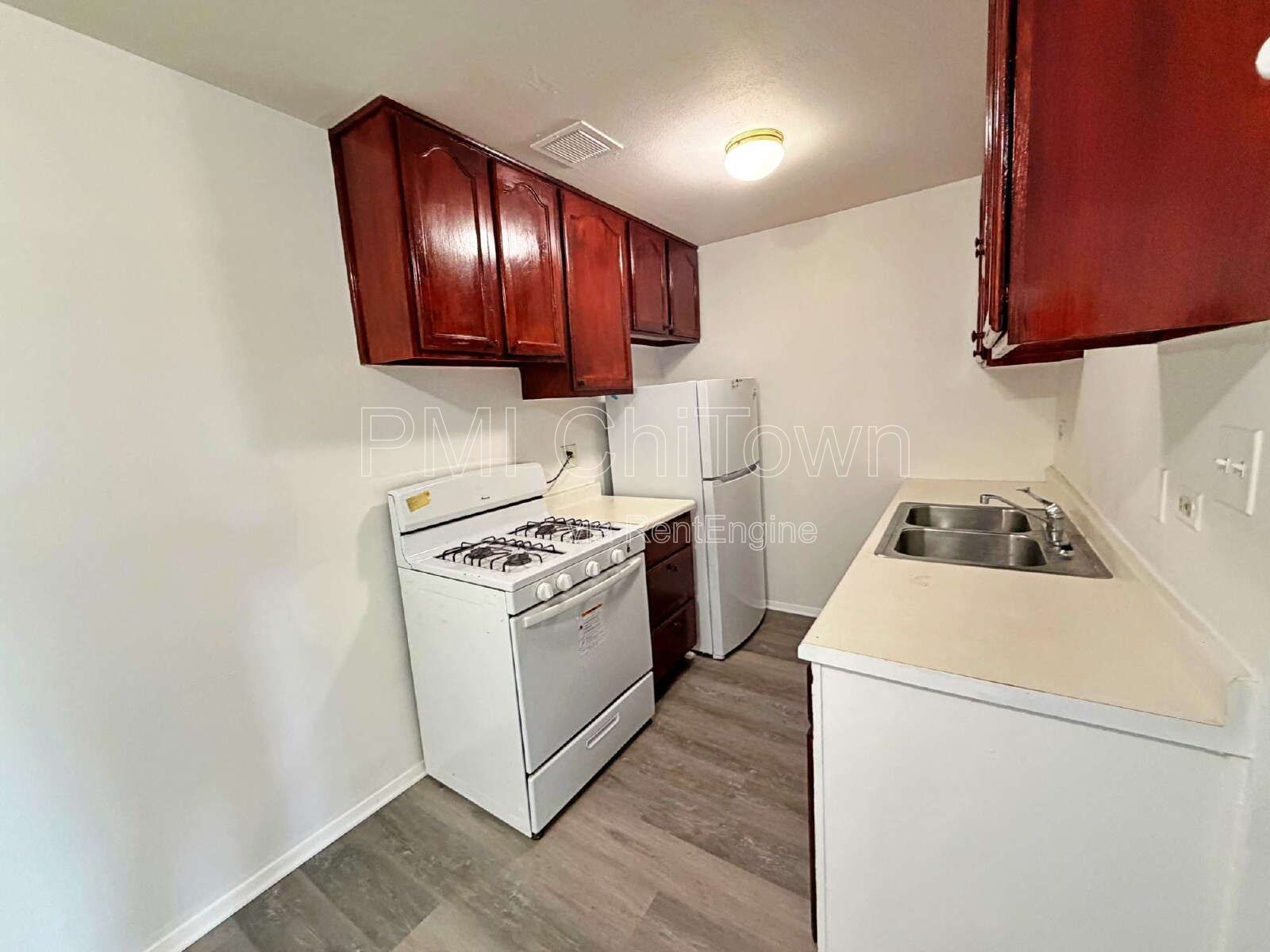 Move in Ready unit with 2 Bedrooms and 1 Bathroom available for Rent! property image