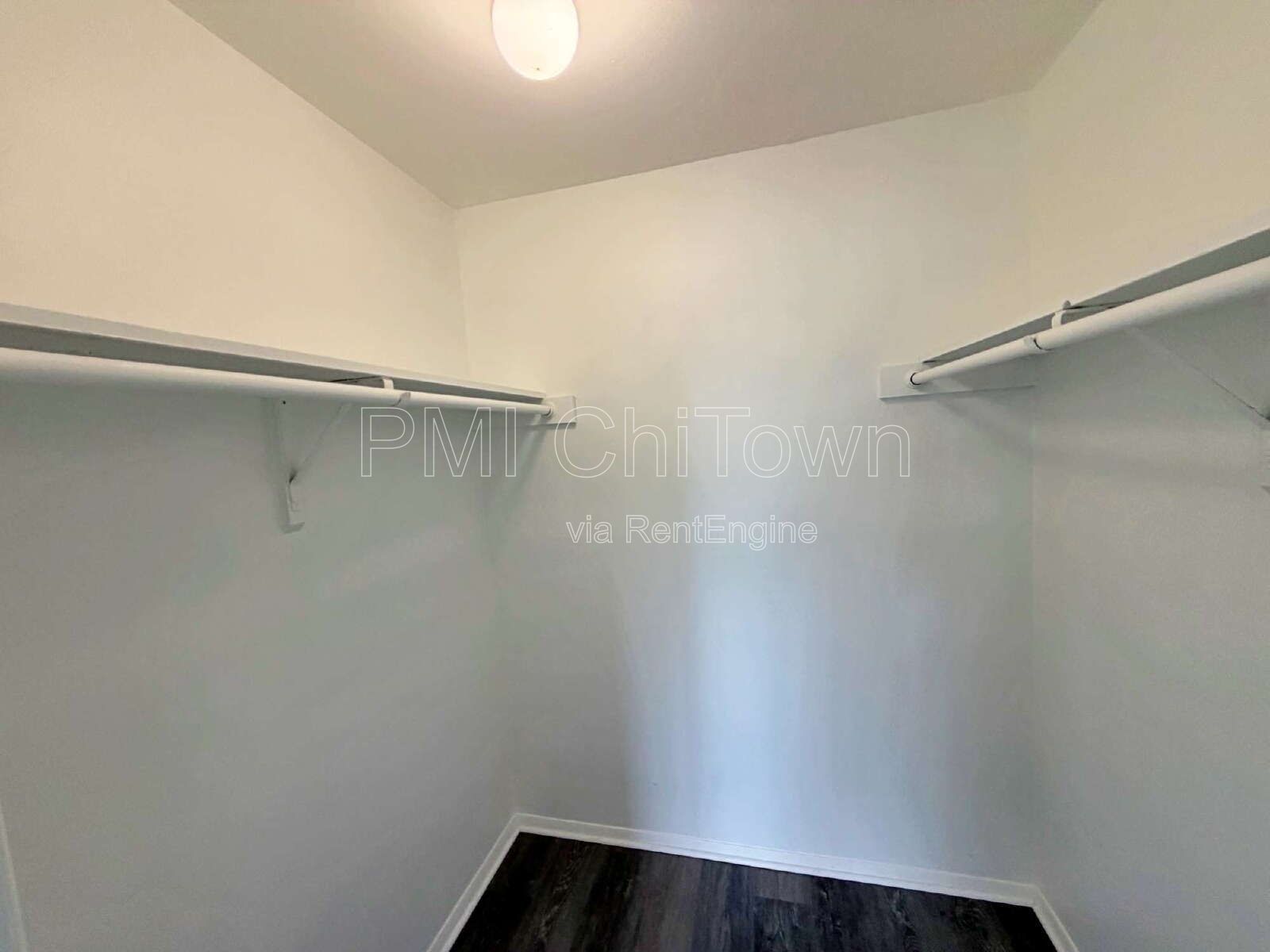 Move in Ready unit with 2 Bedrooms and 1 Bathroom available for Rent! property image