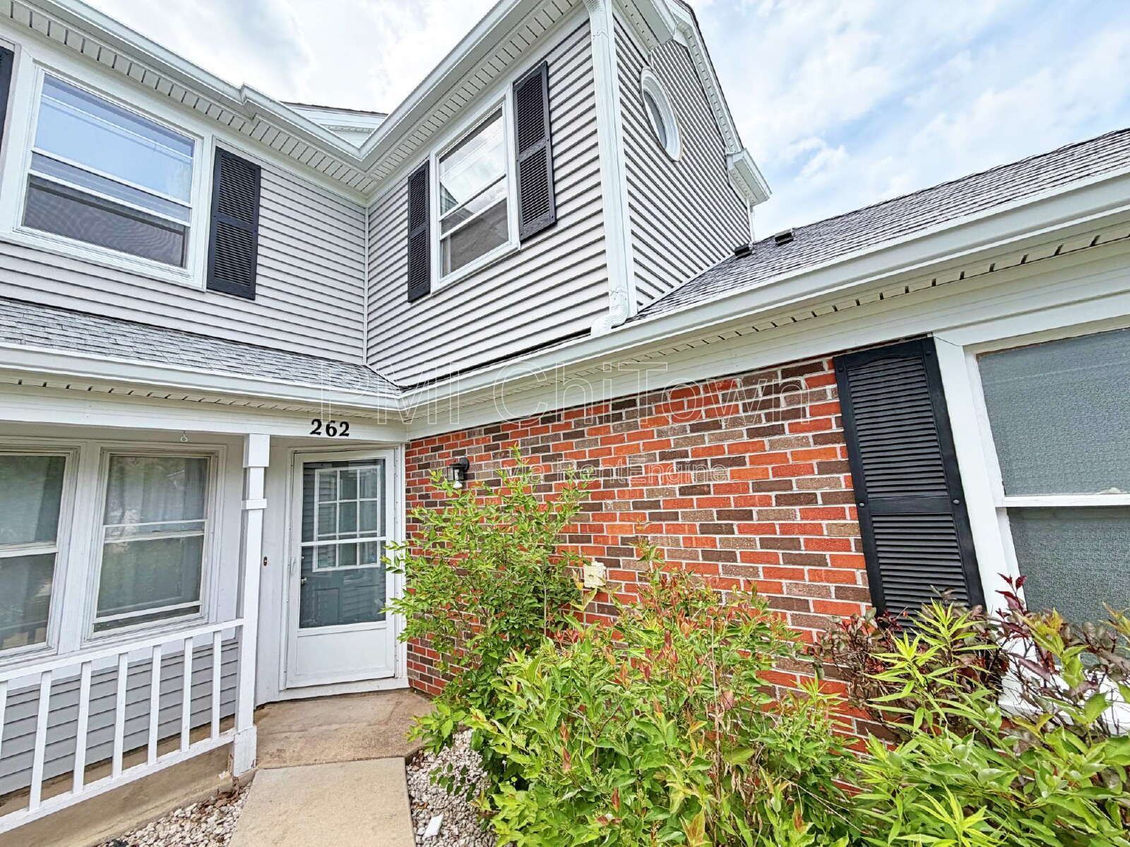 3 beds & 2.1 baths. Available for Rent!!! property image