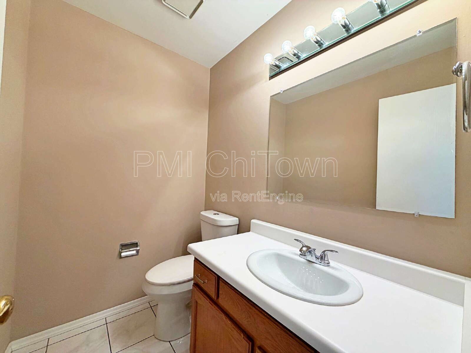 3 beds & 2.1 baths. Available for Rent!!! property image