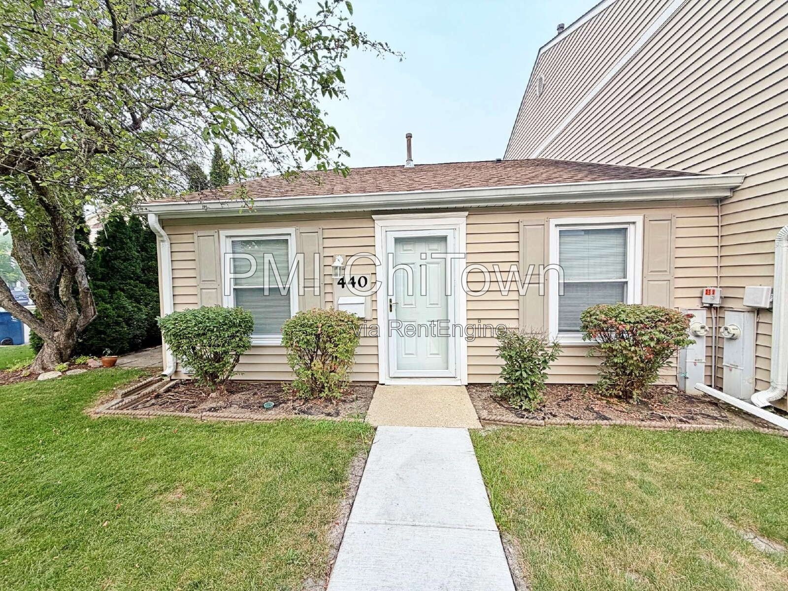 2 Bedroom and 1 Bathroom unit avaiable for Rent! property image