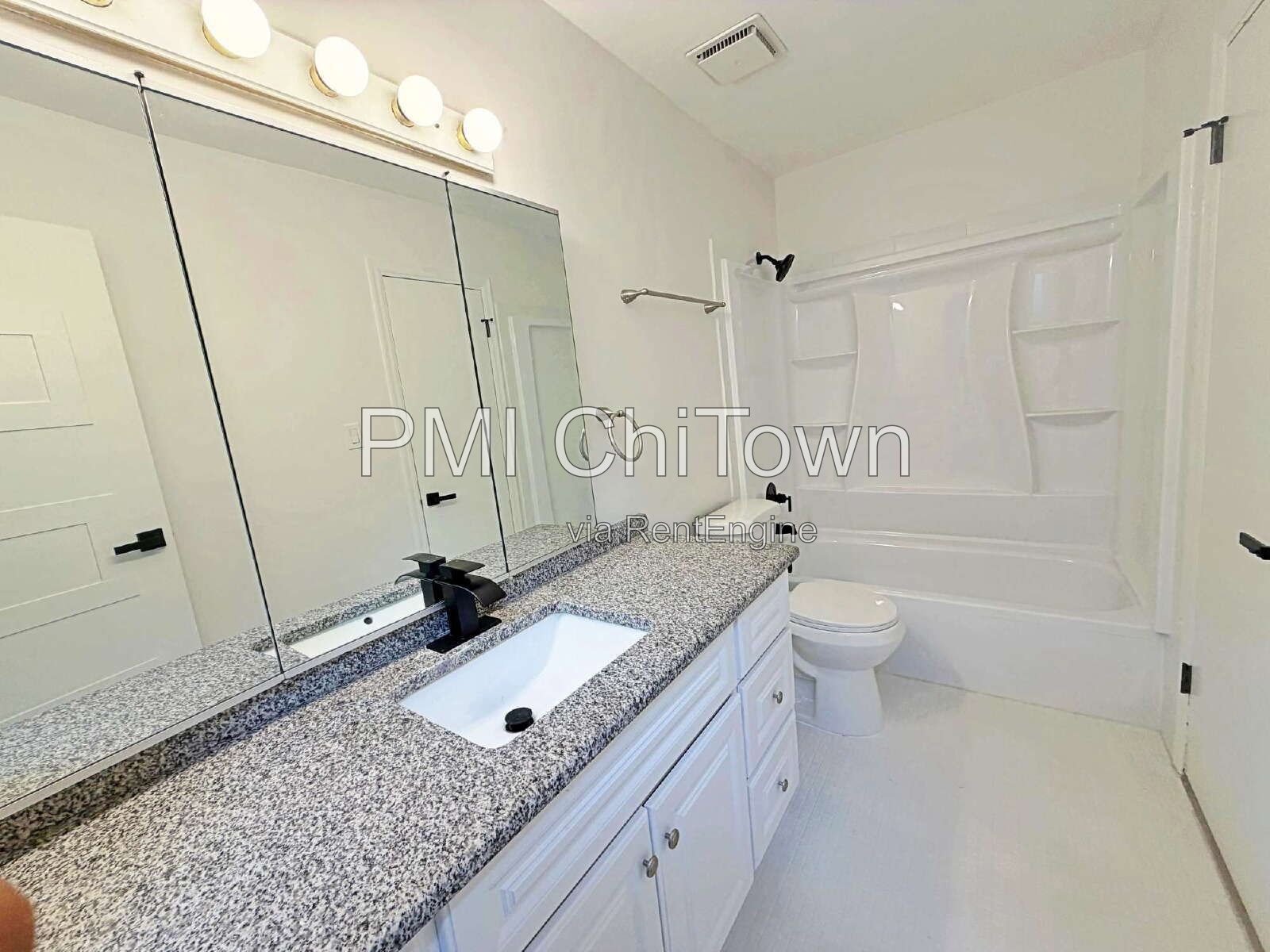 2 Bedroom and 1 Bathroom unit avaiable for Rent! property image