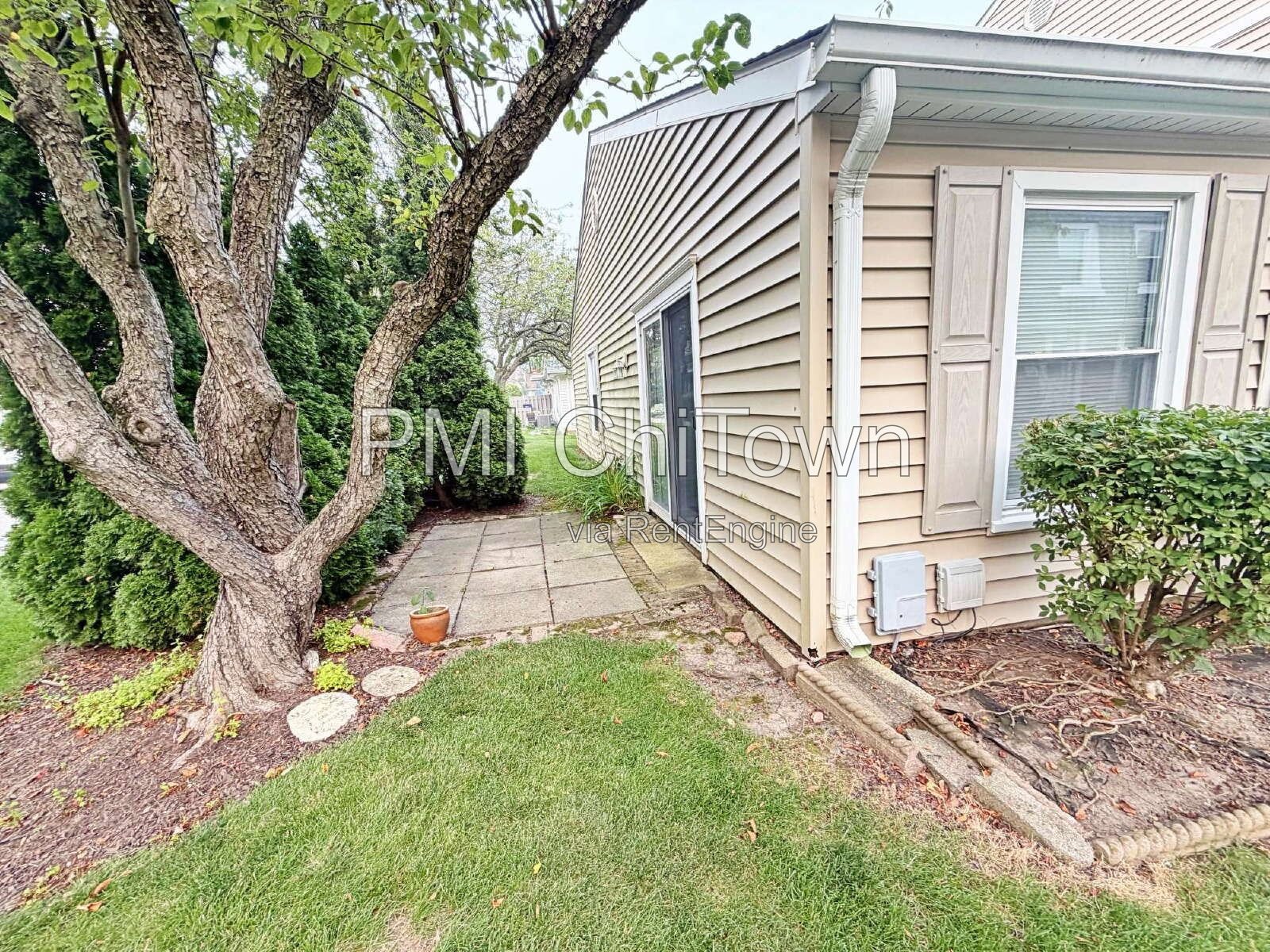 2 Bedroom and 1 Bathroom unit avaiable for Rent! property image