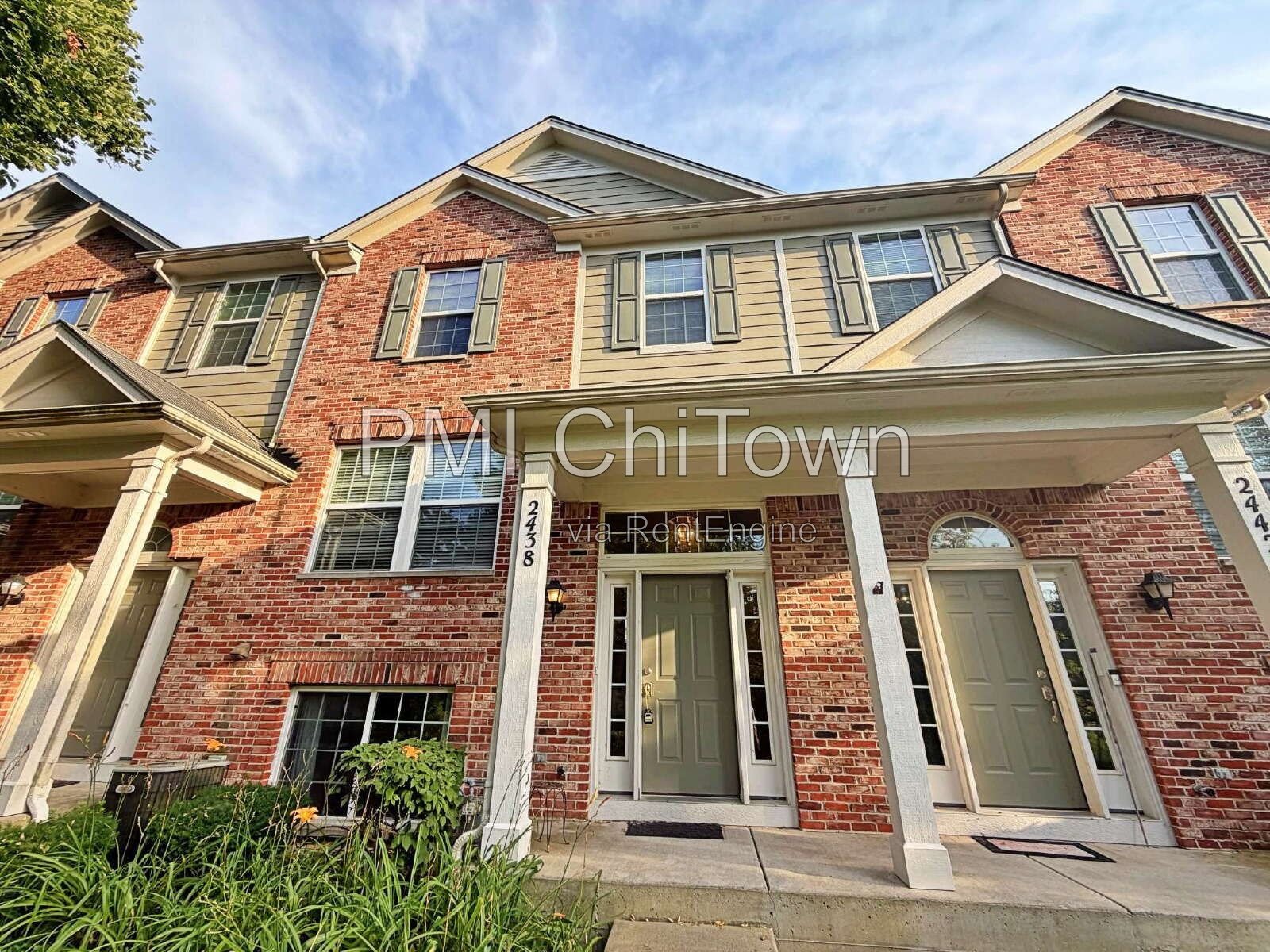 3 bedroom and 2 and half bathroom Townhome for Rent! property image