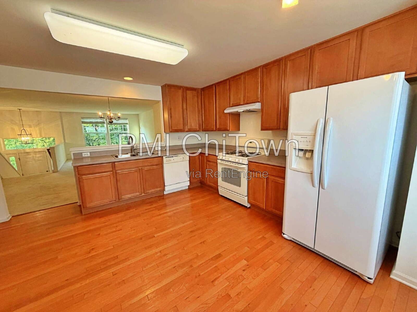 3 bedroom and 2 and half bathroom Townhome for Rent! property image