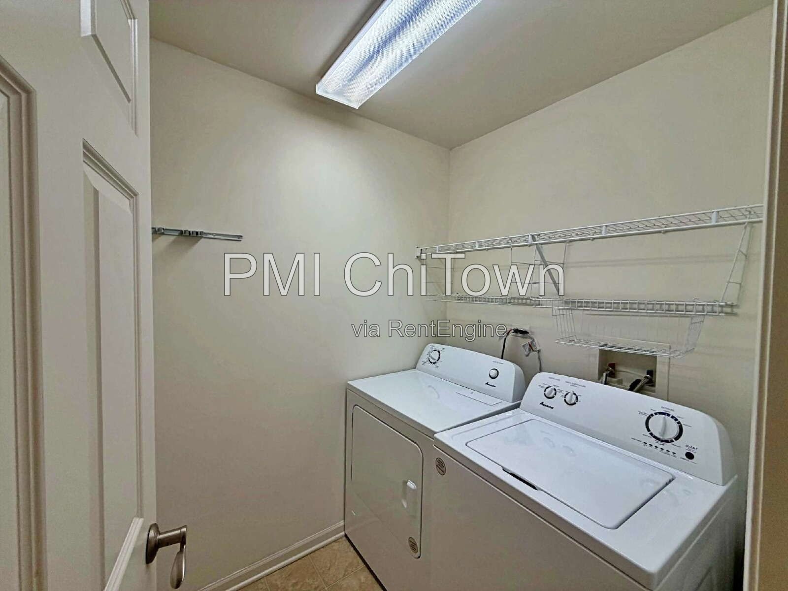 3 bedroom and 2 and half bathroom Townhome for Rent! property image
