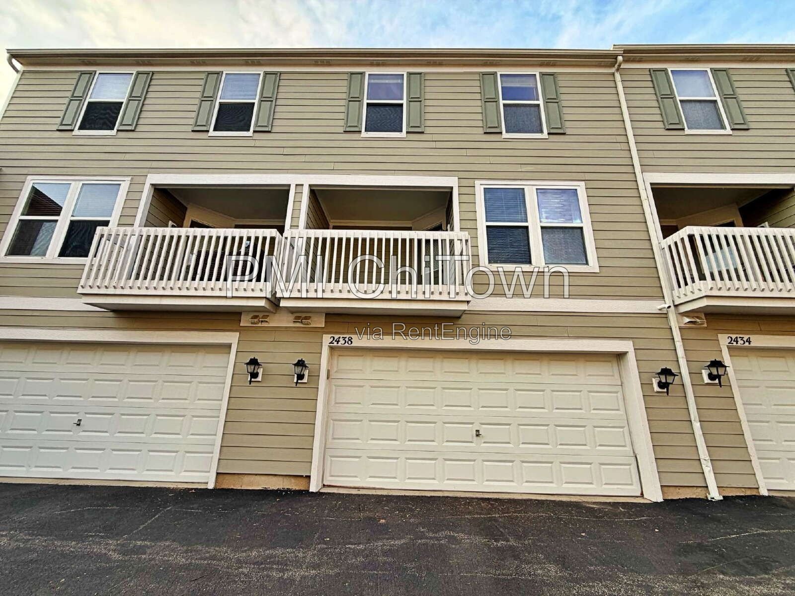 3 bedroom and 2 and half bathroom Townhome for Rent! property image