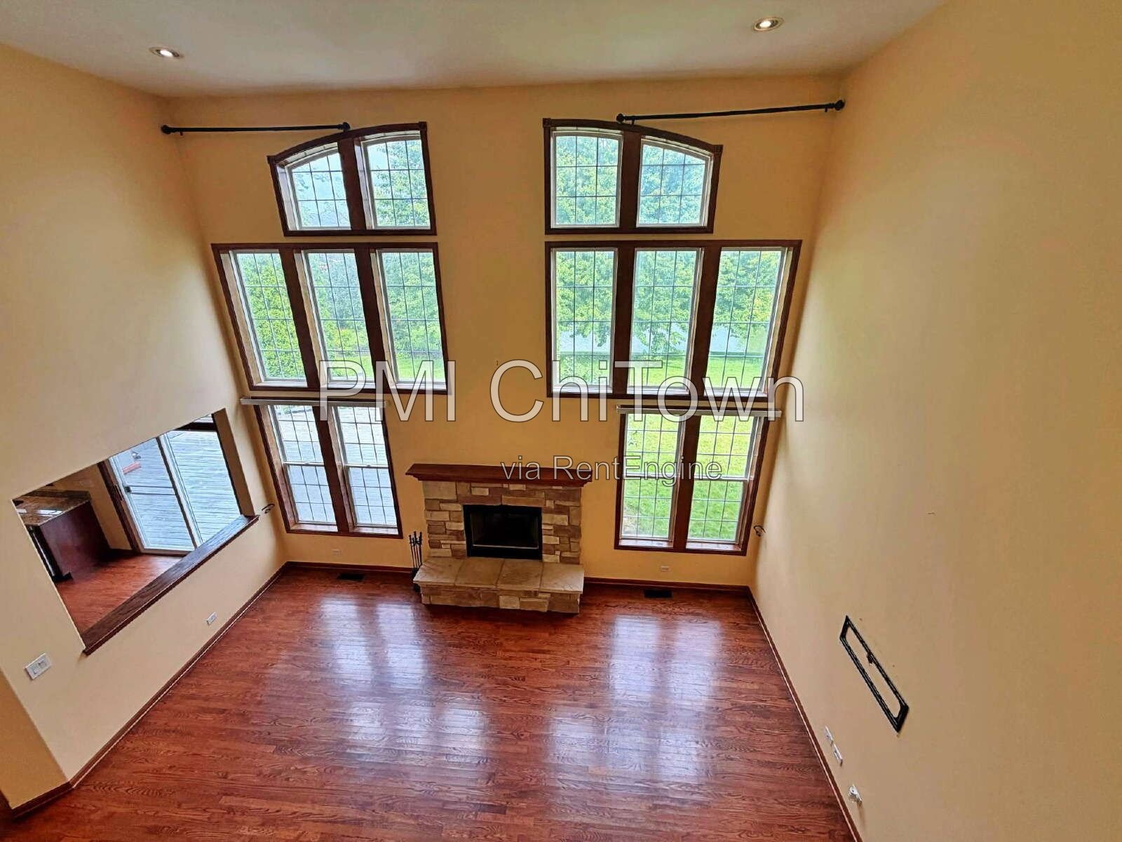 5 Bedrooms and 2.5 Bathrooms home available for Rent! property image