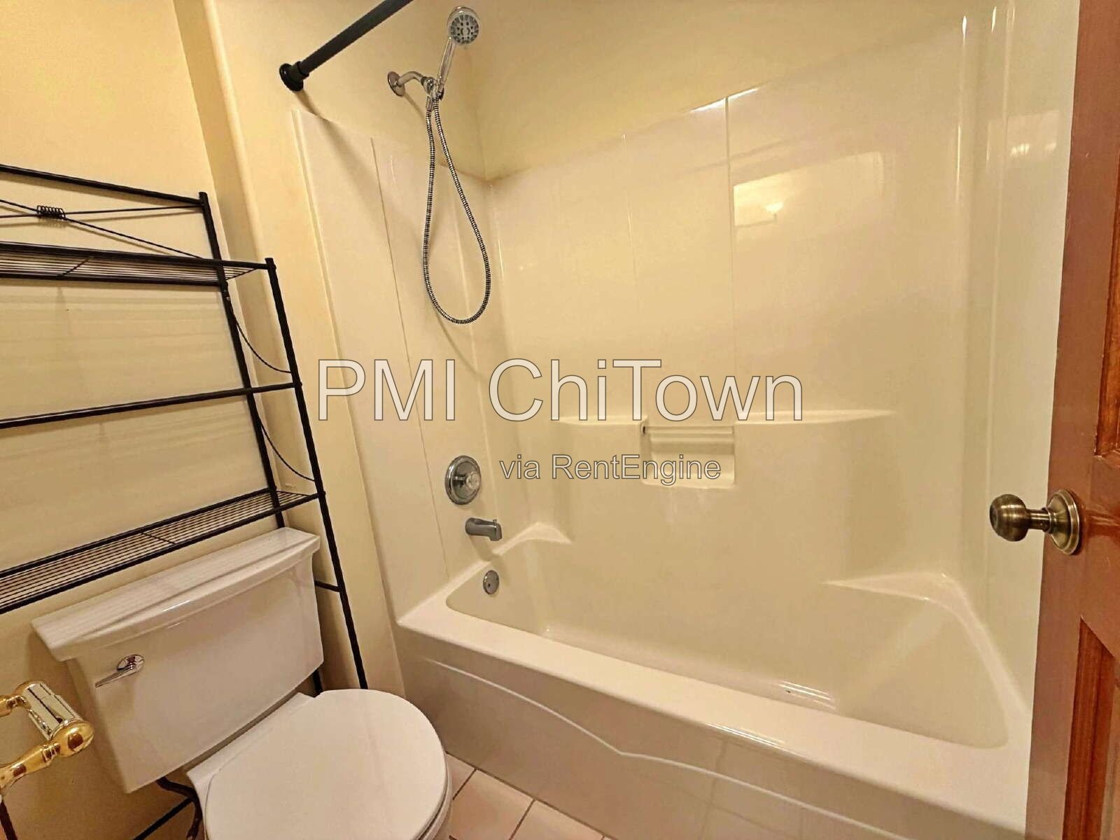 5 Bedrooms and 2.5 Bathrooms home available for Rent! property image