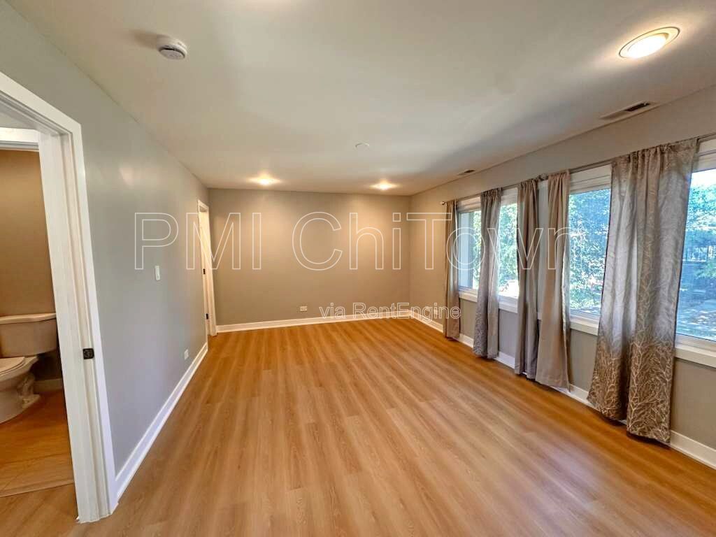 3-bedroom, 2.5-bath townhome available for Rent! property image