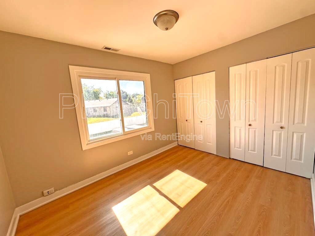 3-bedroom, 2.5-bath townhome available for Rent! property image