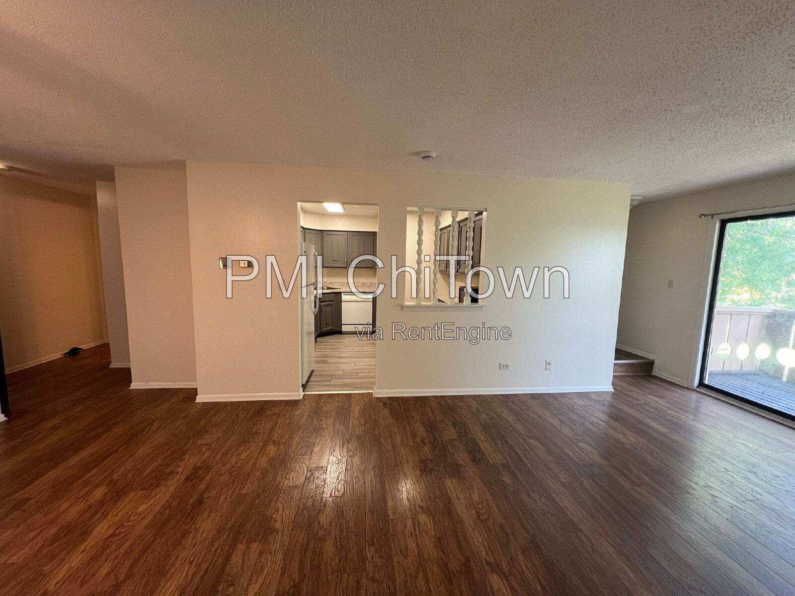 2 Bedroom, 1.5 Bathroom condo available for Rent! property image