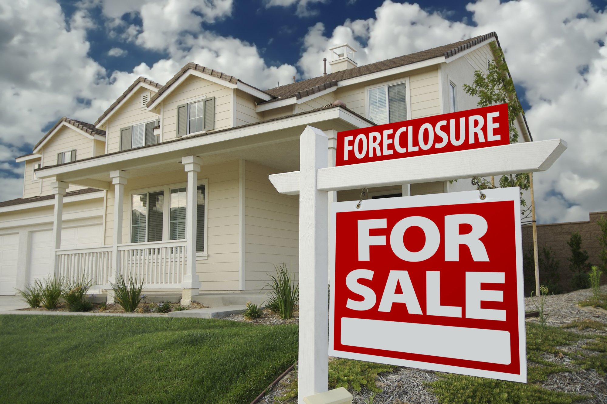 Foreclosures: Exploring Opportunities in Distressed Properties